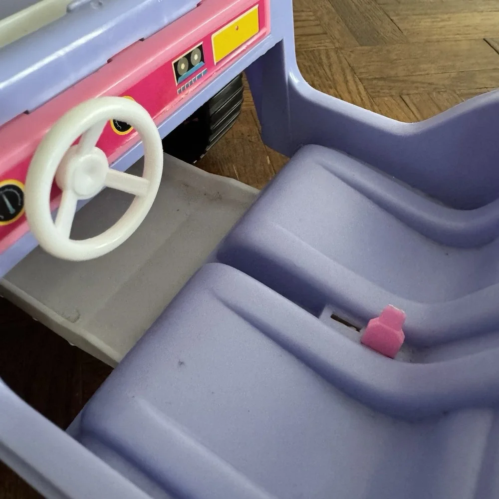 1997 Vintage Barbie Jeep Wrangler Purple & Pink Mattel